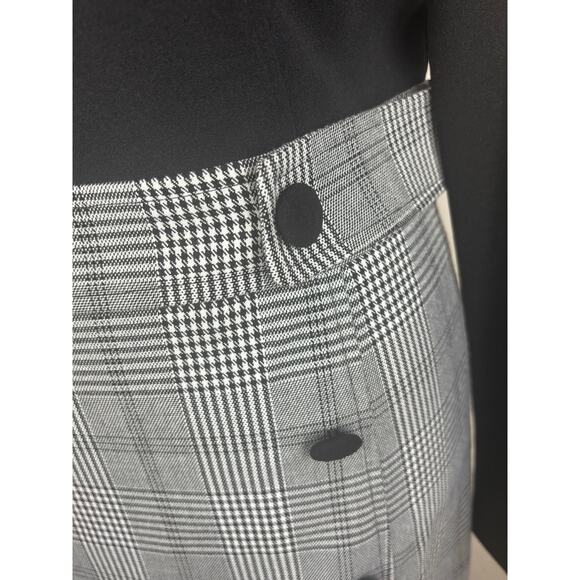 DKNY Long Sleeve Dress with Black Top and Black/White Plaid Skirt Size 8 - Picture 5 of 7